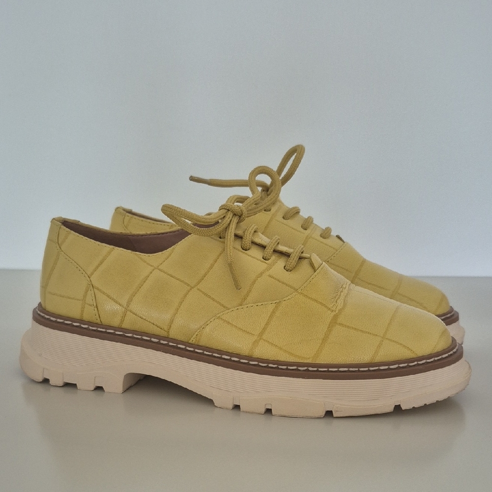 Linea Paolo Moira Oxford Flat (Women), Size 7.5 M
